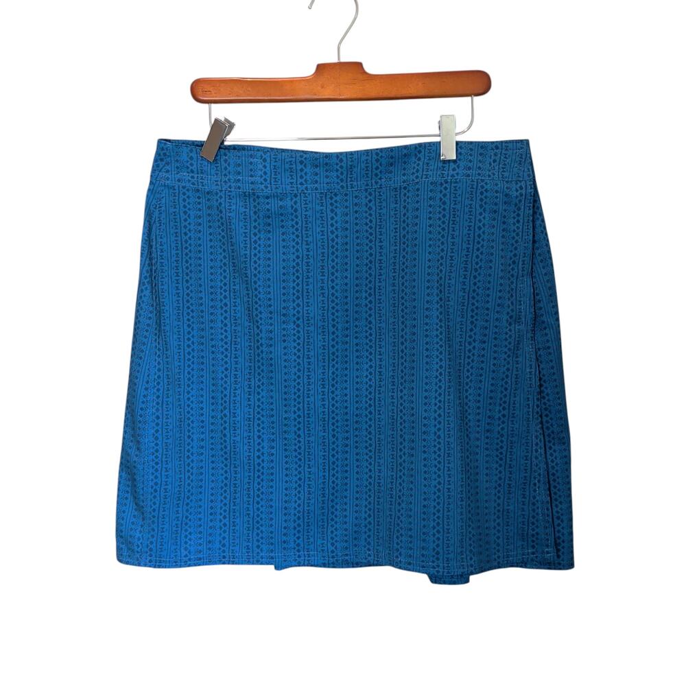 Rip Skirt Hawaii Sz L Blue Geometric Hook and Loop Wrap Skirt Beach Surfing